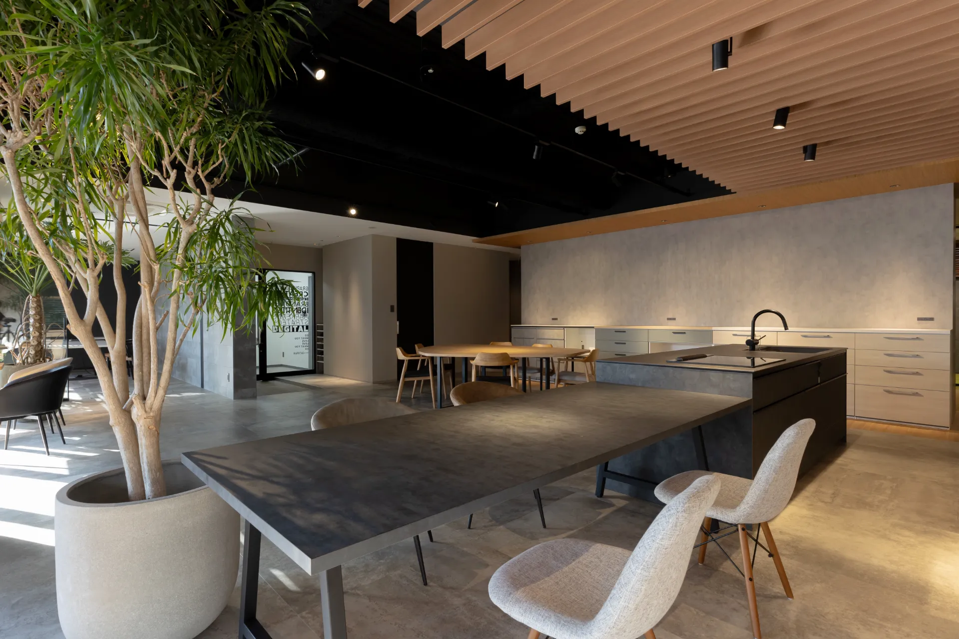 Horse Design 制作実績 店舗内装